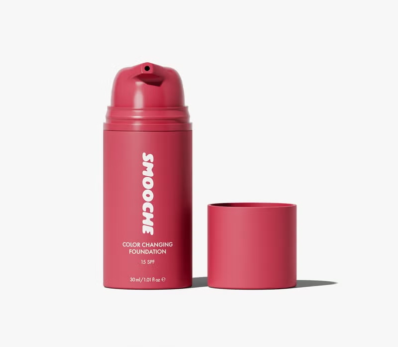 Smooche color changing foundation product packaging